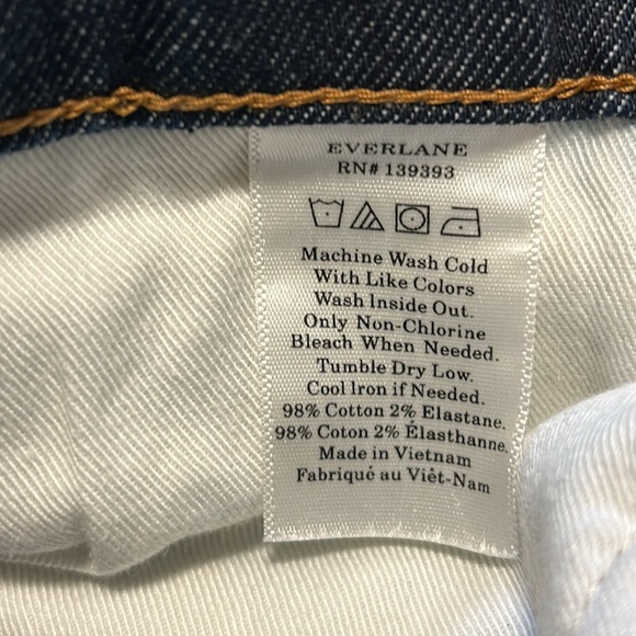 Everlane High rise jeans, size 28. Excellent condition. - Picture 4 of 4